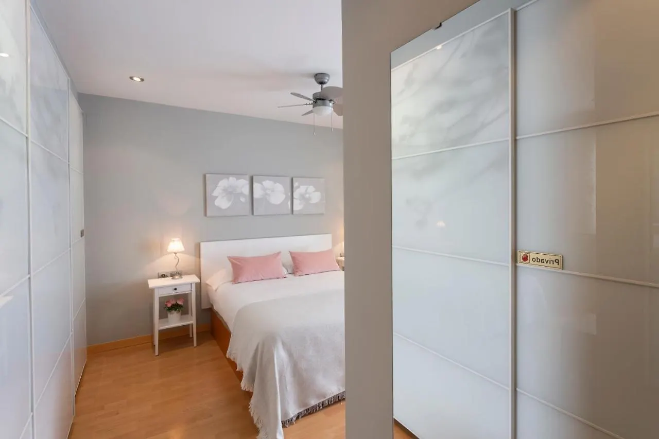 Apartment Menendez Pelayo Sevilla Urban Spain