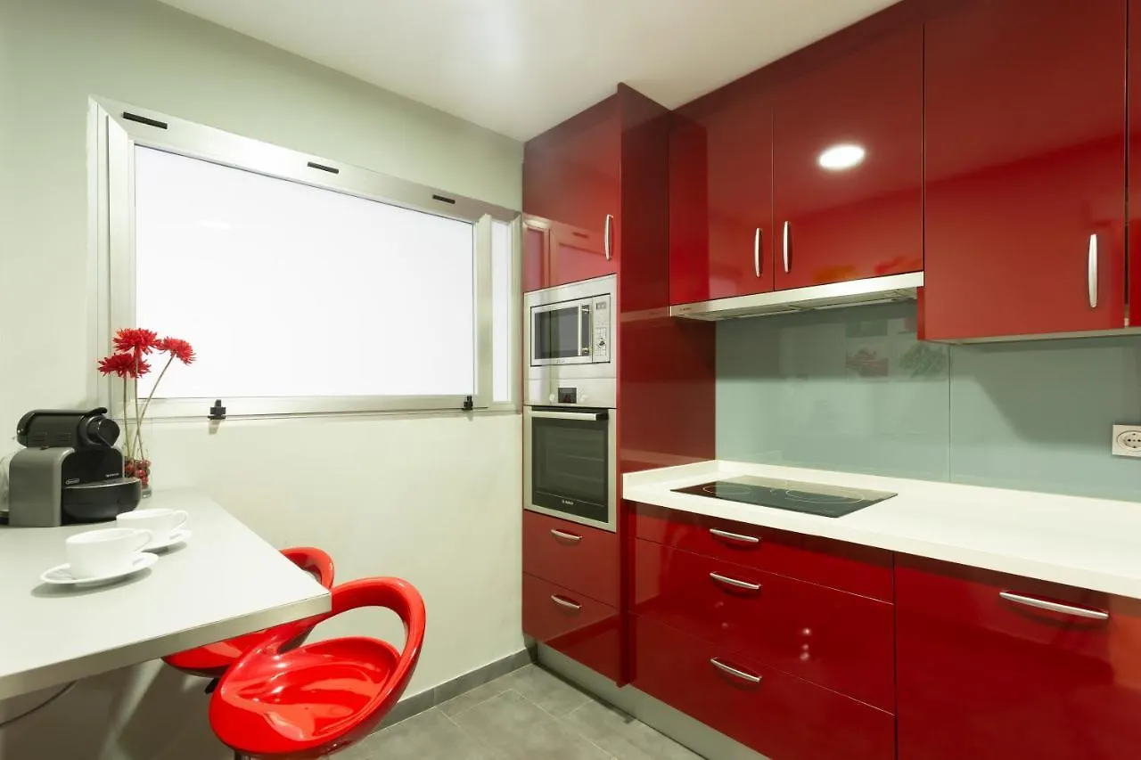 Menendez Pelayo Sevilla Urban 0*, 세비야